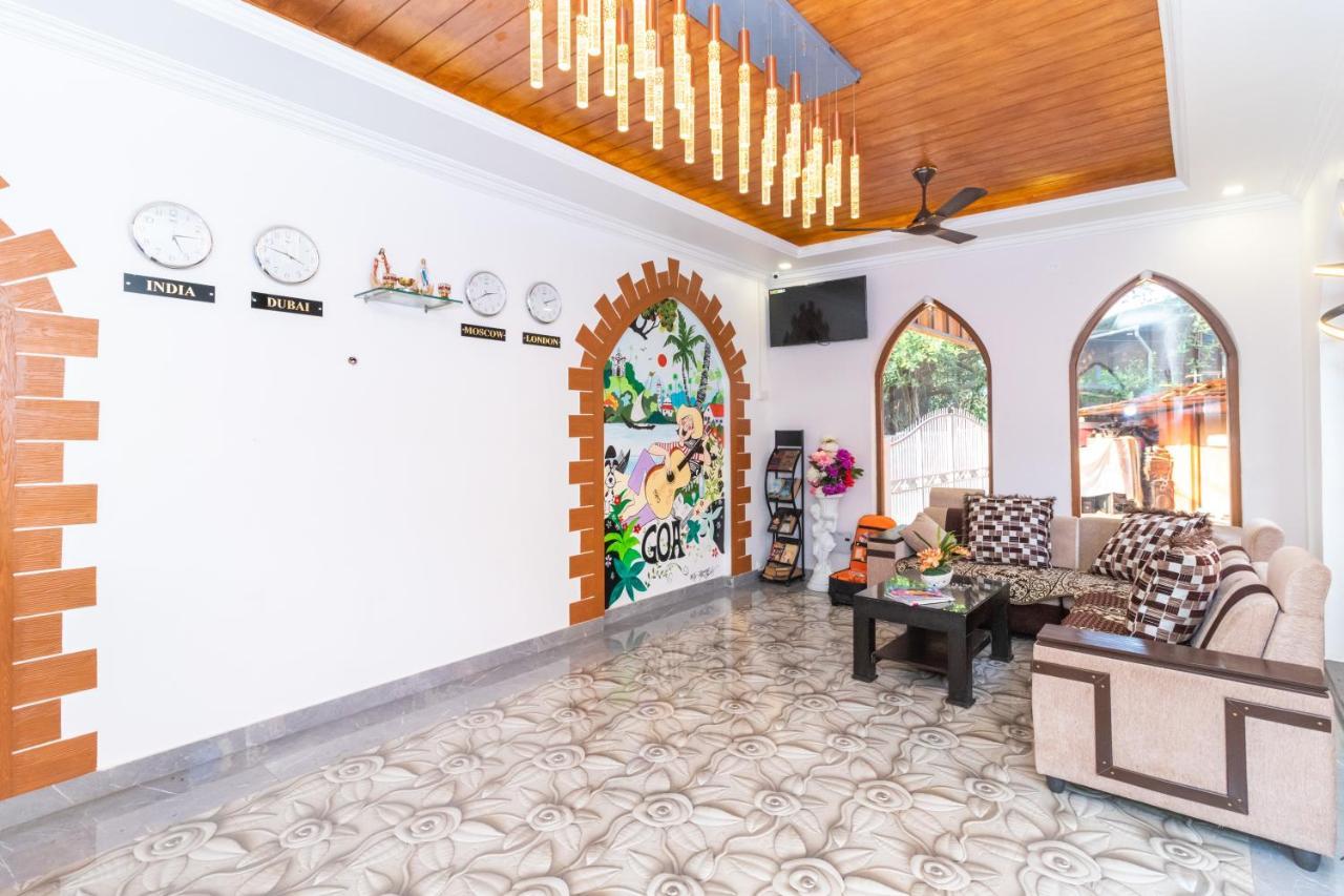 Larios Beach Holidays Resort Baga Esterno foto