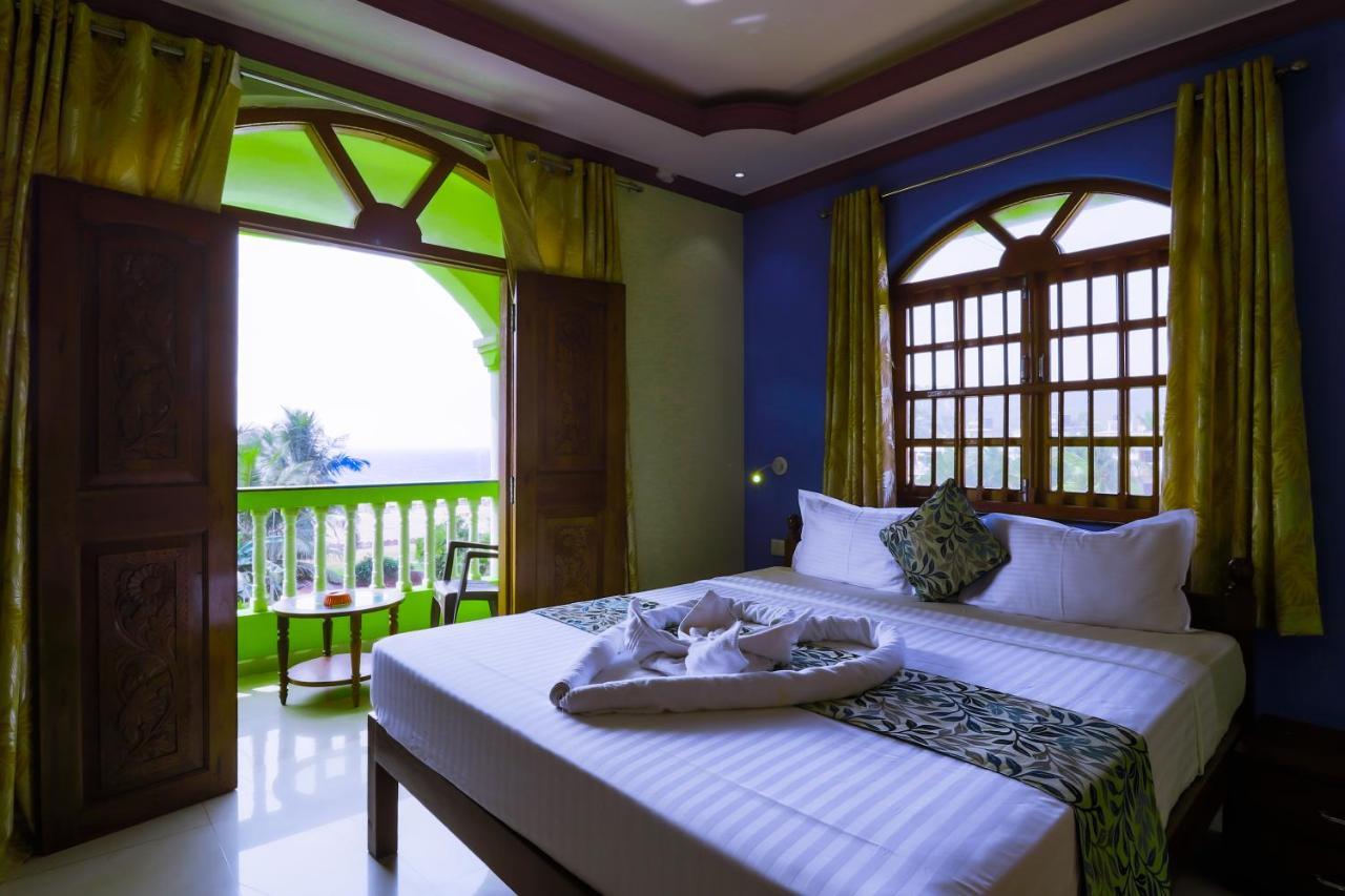 Larios Beach Holidays Resort Baga Esterno foto