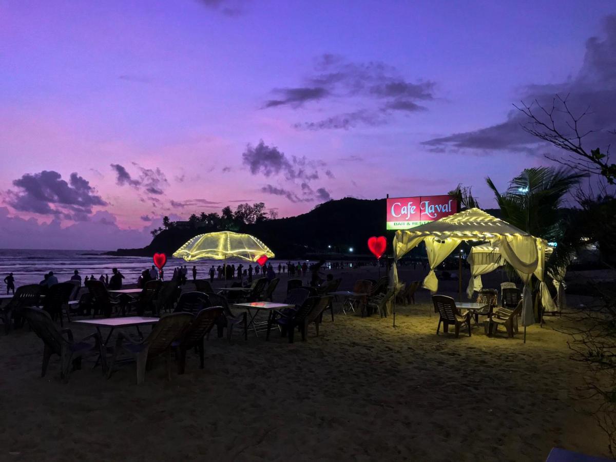 Larios Beach Holidays Resort Baga Esterno foto
