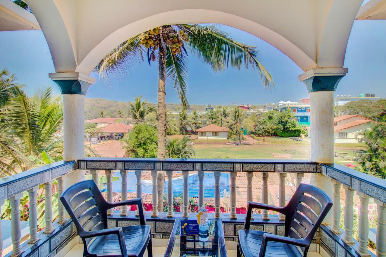 Larios Beach Holidays Resort Baga Esterno foto
