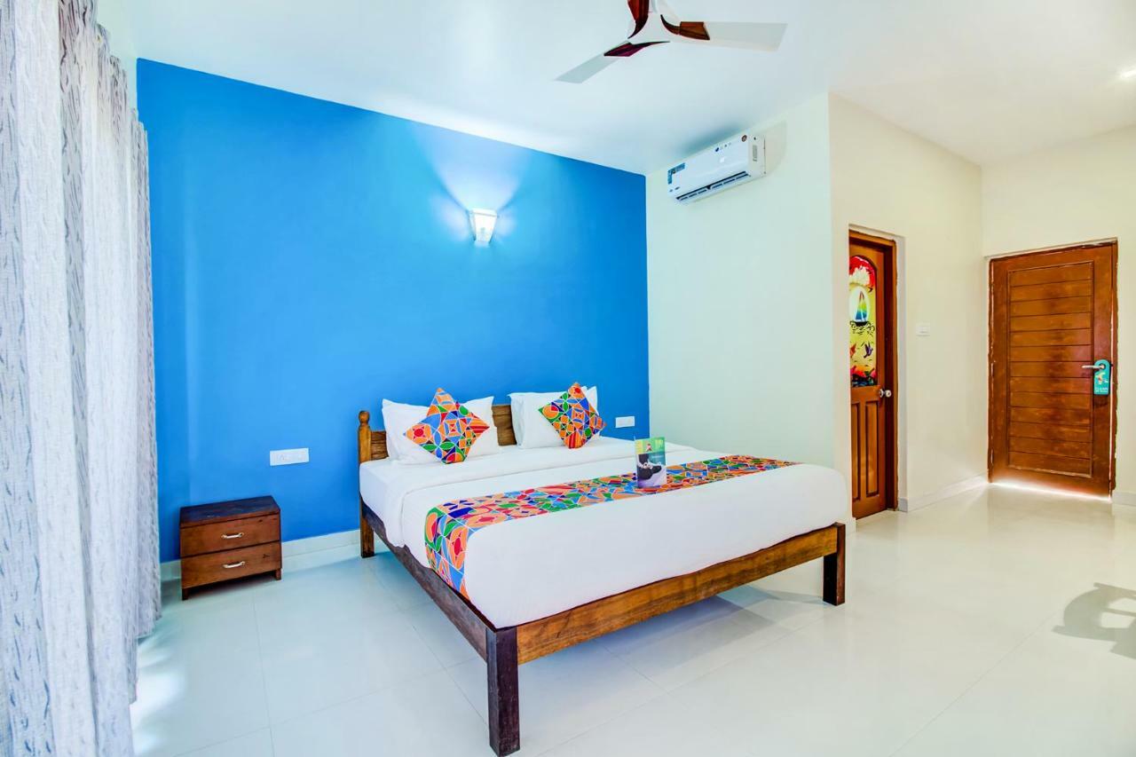 Larios Beach Holidays Resort Baga Esterno foto