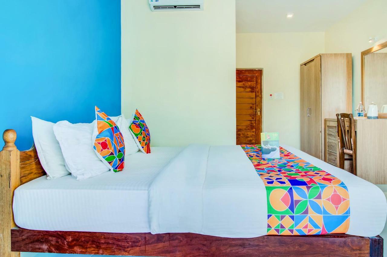 Larios Beach Holidays Resort Baga Esterno foto
