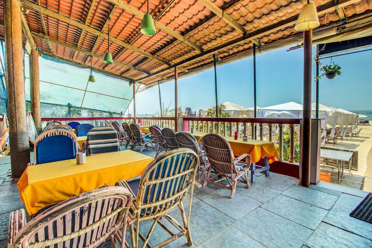 Larios Beach Holidays Resort Baga Esterno foto